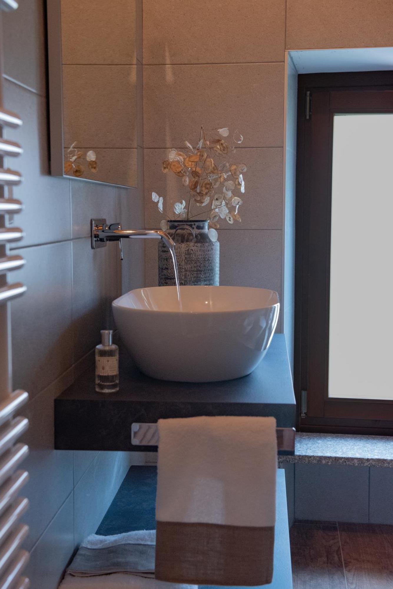 Byvigin Otel Magliano Alfieri Dış mekan fotoğraf